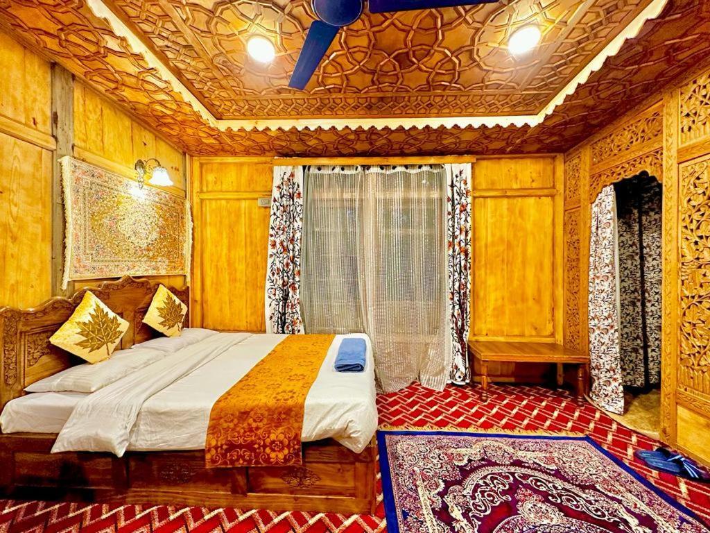 מלון Srīnagar New Zealand Group Of Houseboats מראה חיצוני תמונה