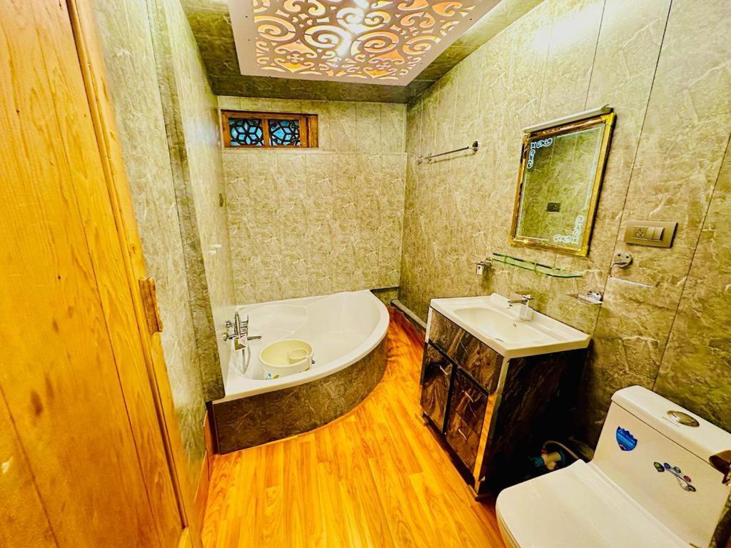 מלון Srīnagar New Zealand Group Of Houseboats מראה חיצוני תמונה